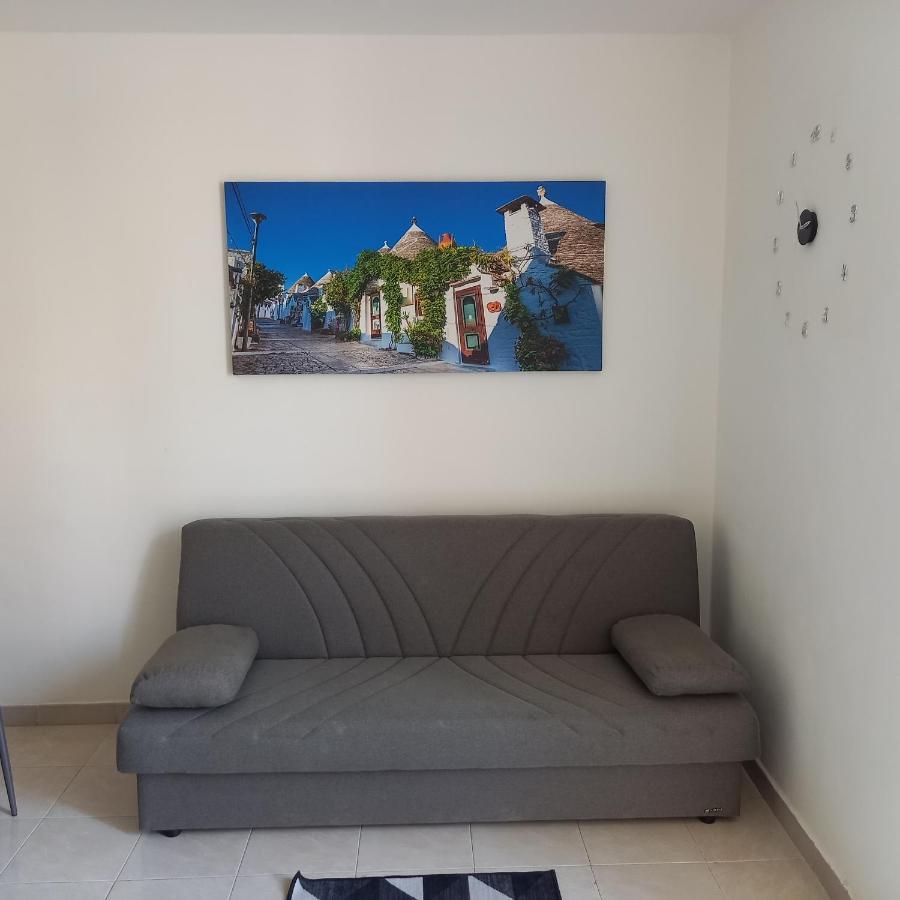 Di Fronzo Guest House T Triggiano Buitenkant foto