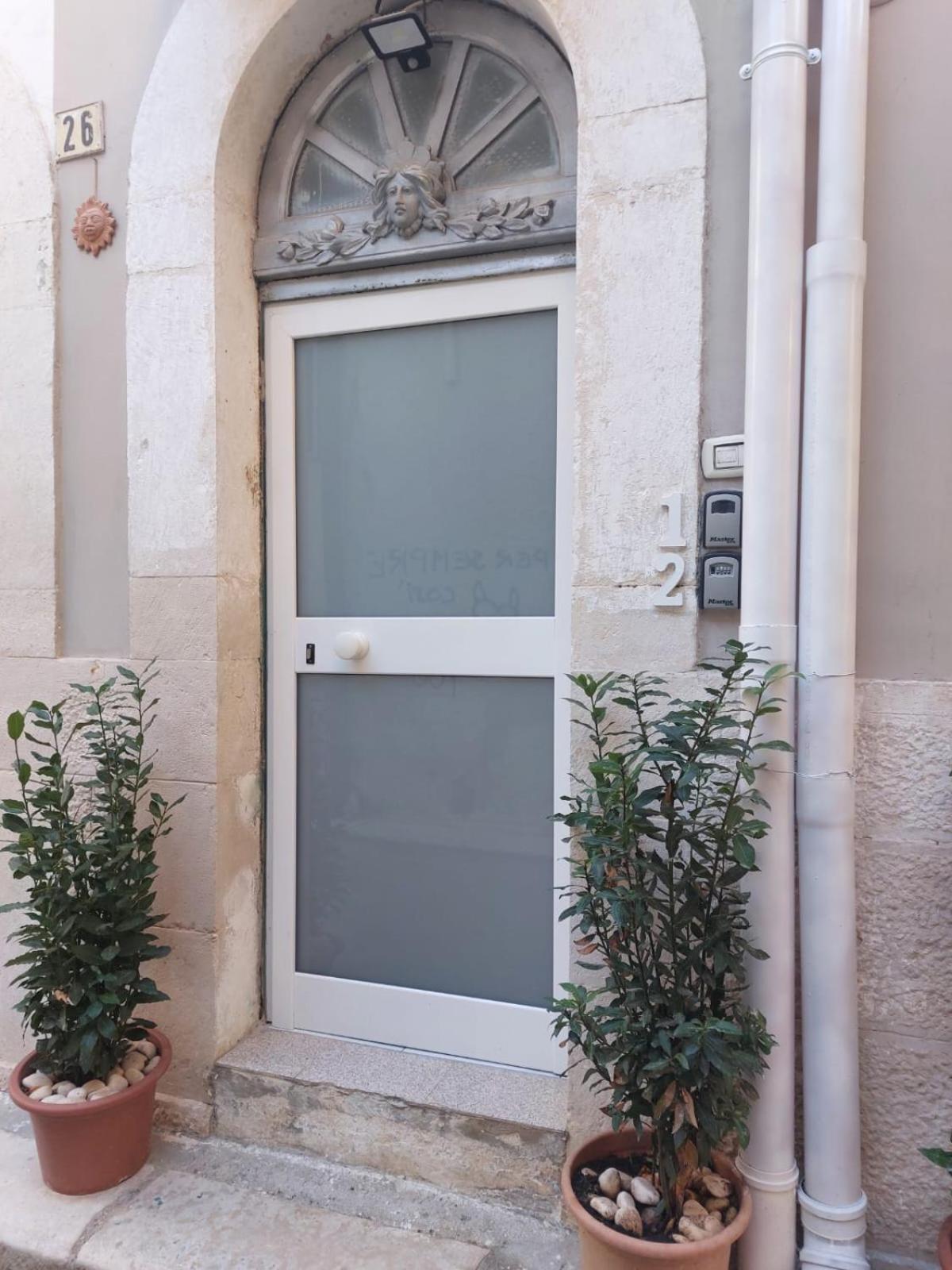 Di Fronzo Guest House T Triggiano Buitenkant foto